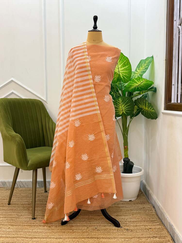 YEAR END CLEARANCE SALE (EOSS)